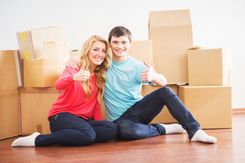 Screen-reader compatible content on a movers webpage